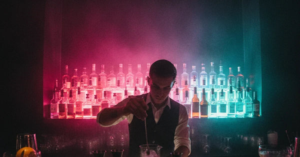 How to Open a Cocktail Bar: the Menu Is the Equipment List