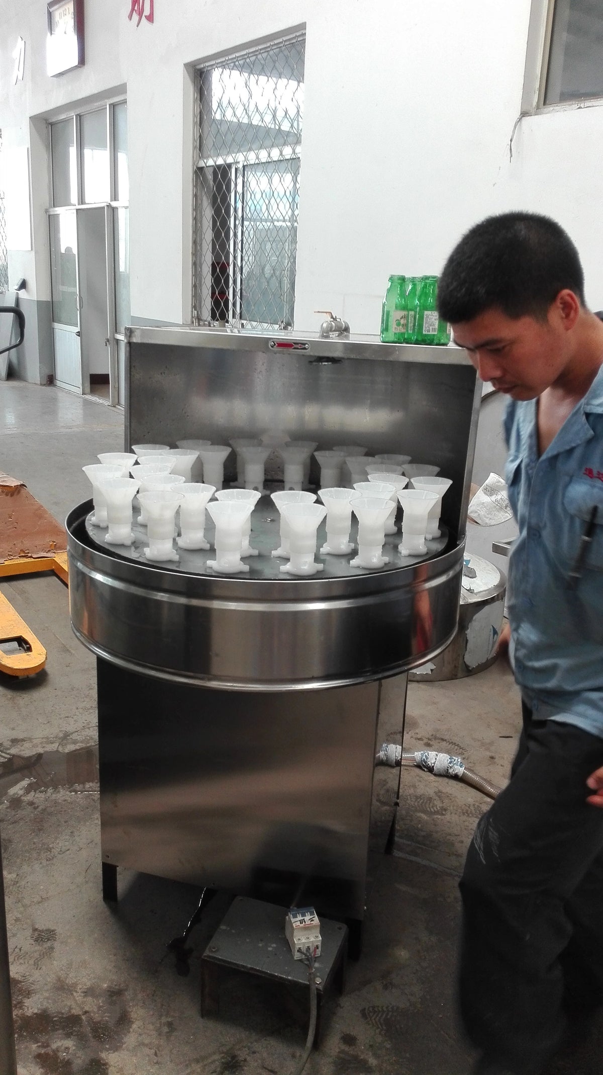 Automated Glass Washing Machine (32 Heads)