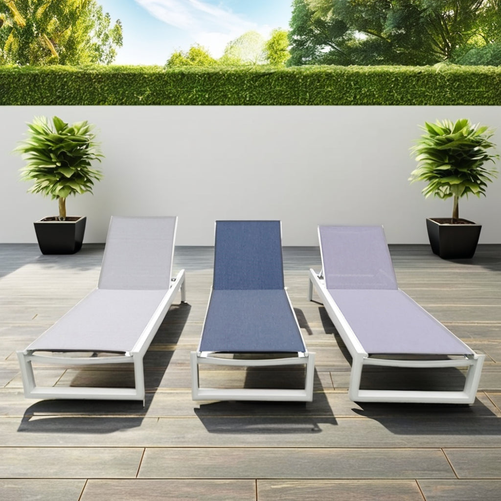 Outdoor Aluminum Sun Lounger — Stackable Poolside Chaise