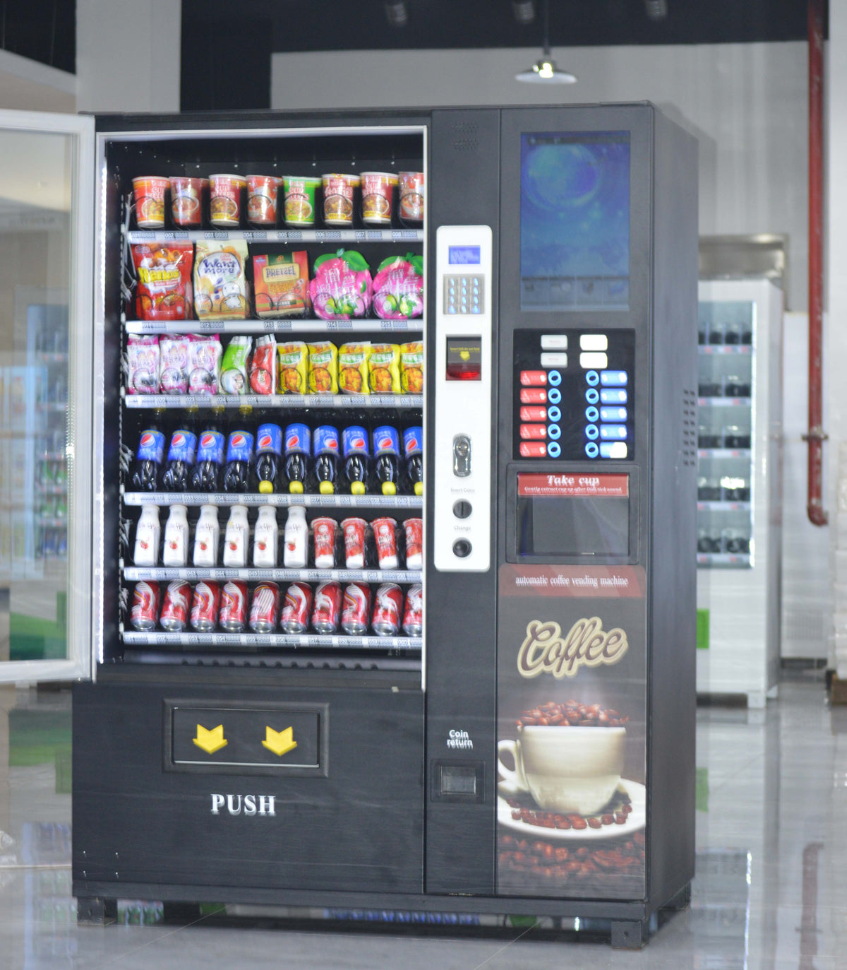 Máquina expendedora comercial de café y snacks — pantalla táctil de 22"