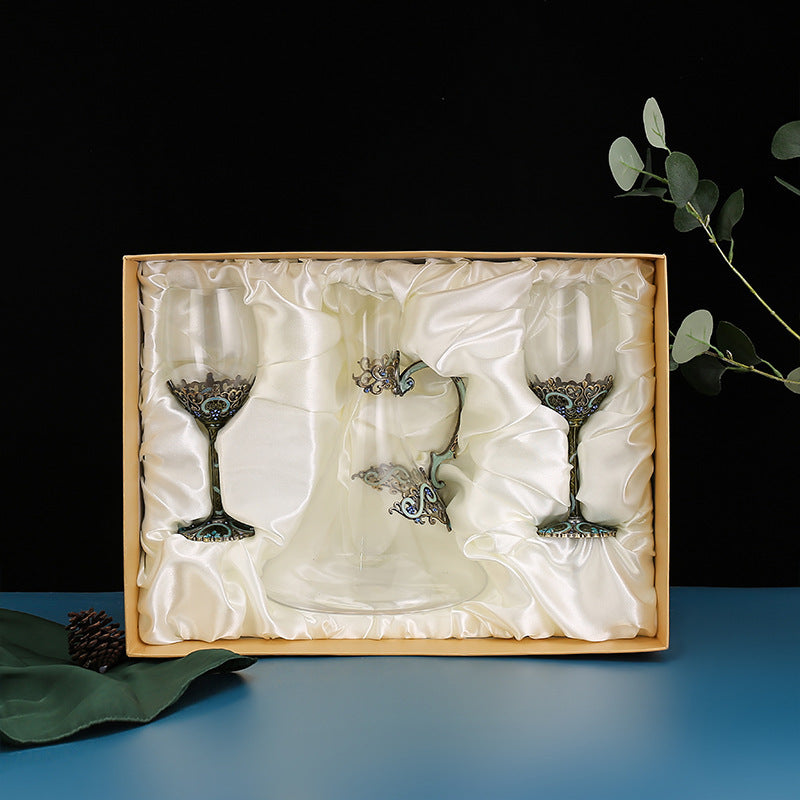 Retro-Style Wine Glass and Decanter Gift Set