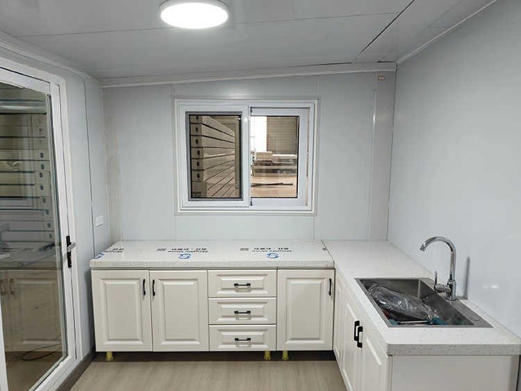 Expandable Container House — Flat-Pack Modular Cabin
