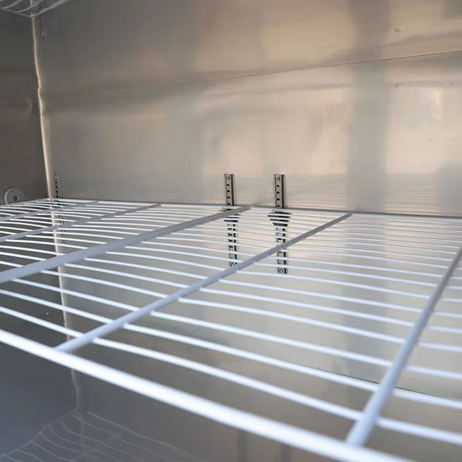 Refrigerated Pizza & Sandwich Prep Table — Countertop Salad Prep Cooler