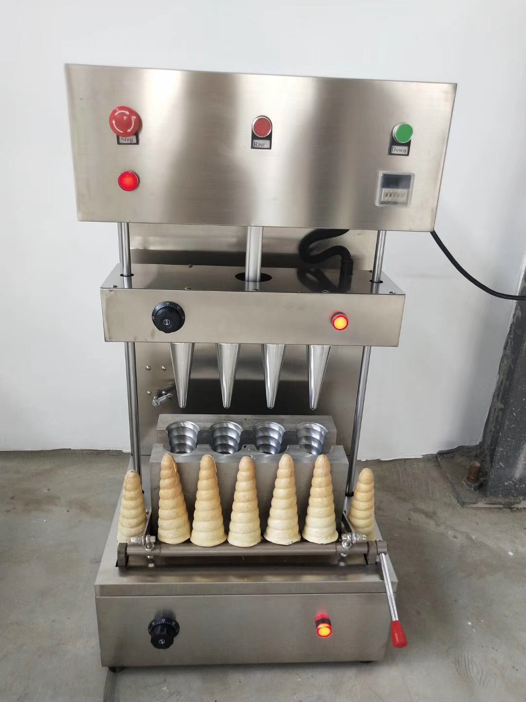 Automatic Pizza Cone Maker — 4-Mold