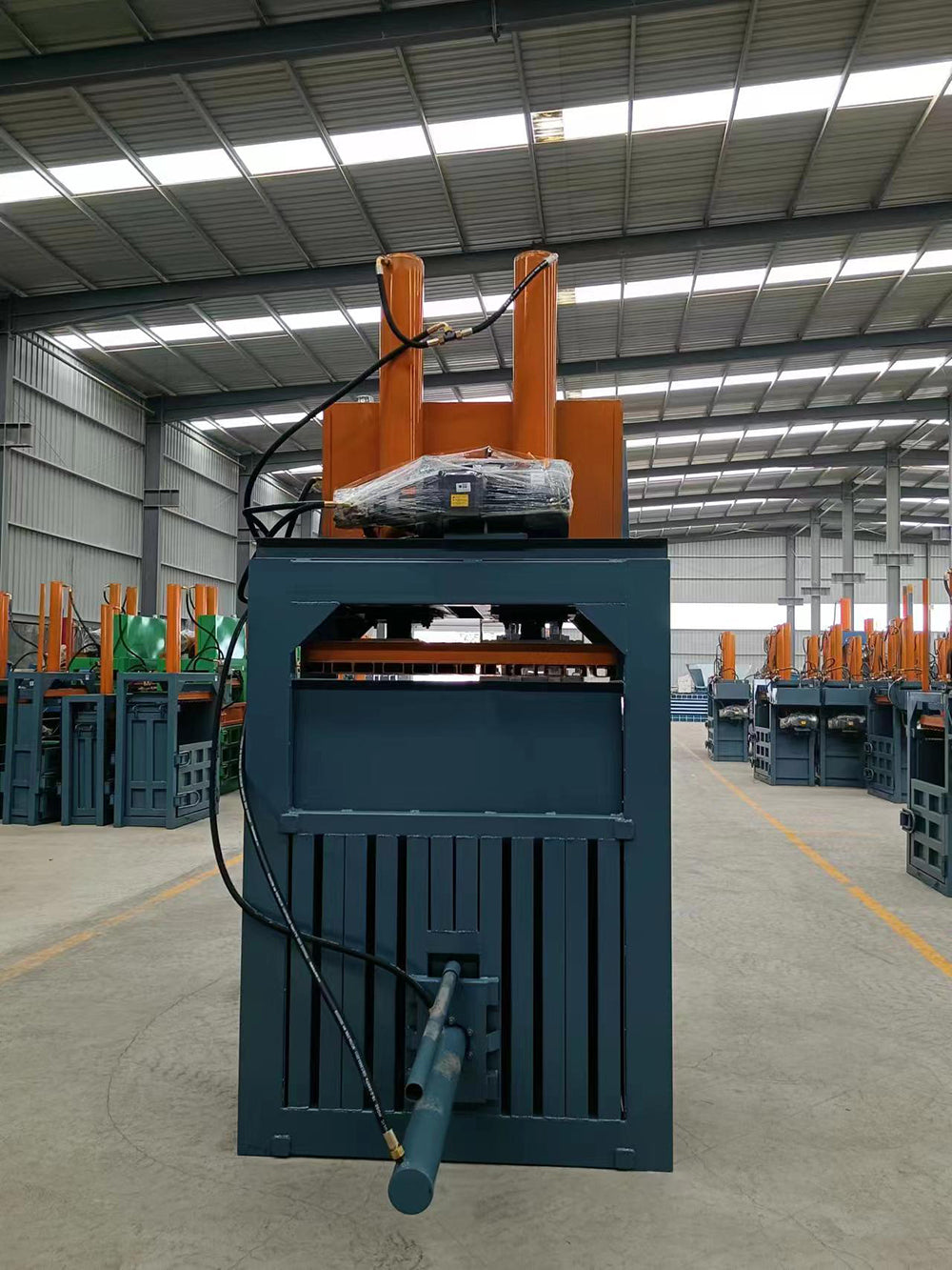 Vertical Hydraulic Baler — Cardboard, Plastic & Scrap Compactor