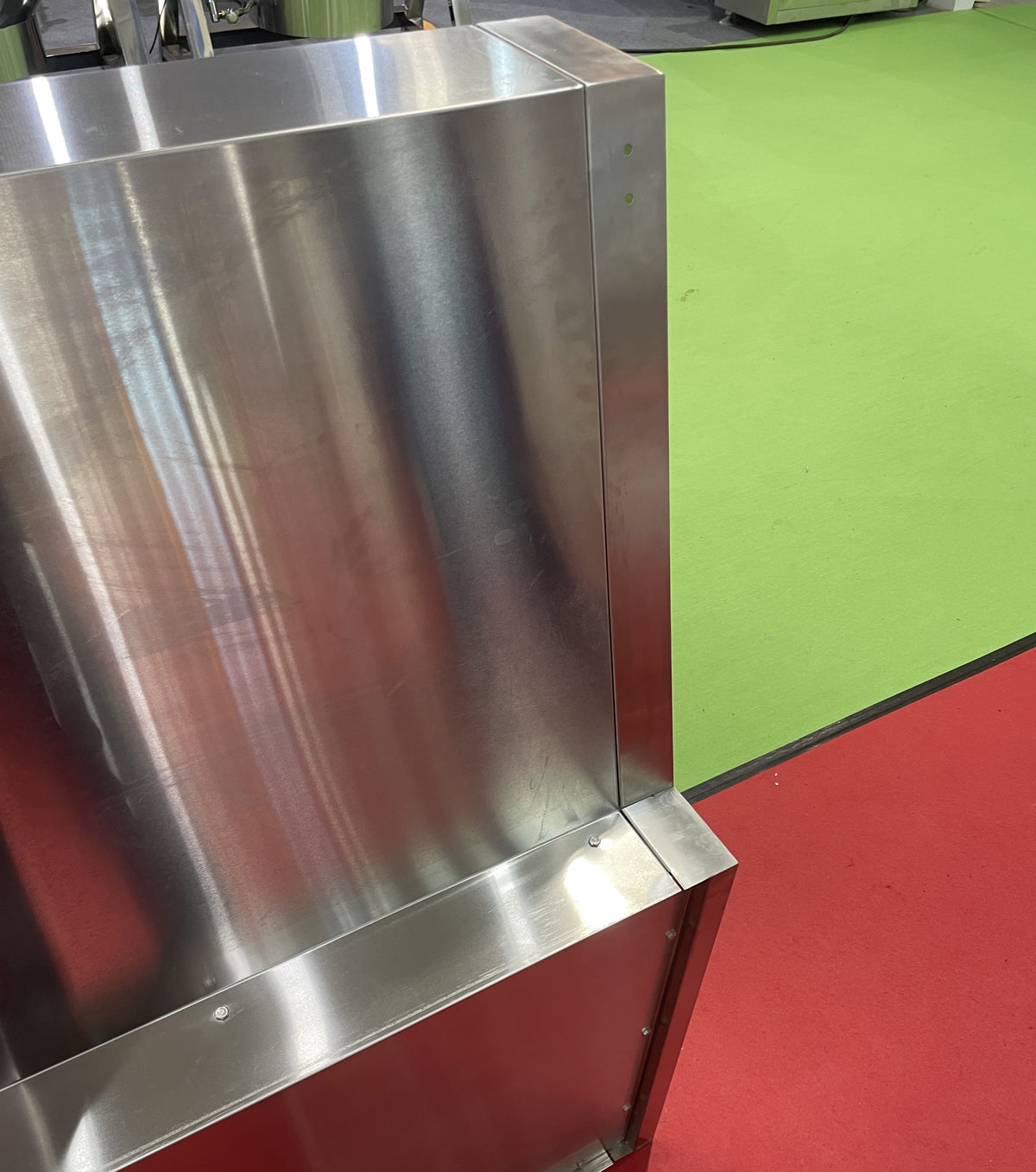 Commercial Stainless Steel Wall-Mounted Exhaust Hood with Filter