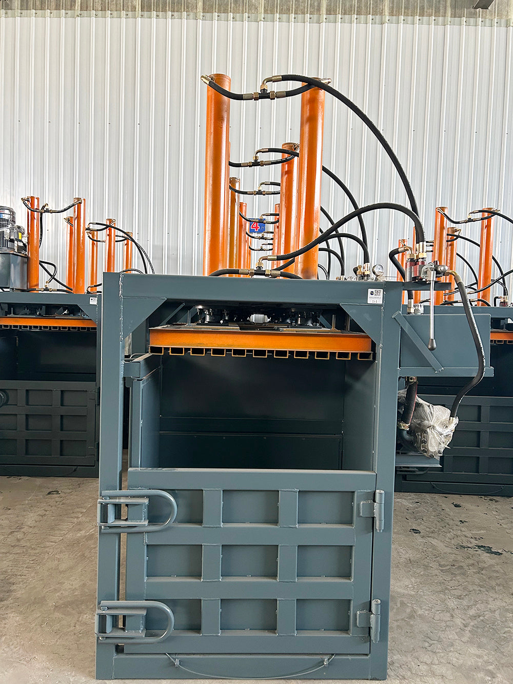 Vertical Hydraulic Baler — Cardboard, Plastic & Scrap Compactor
