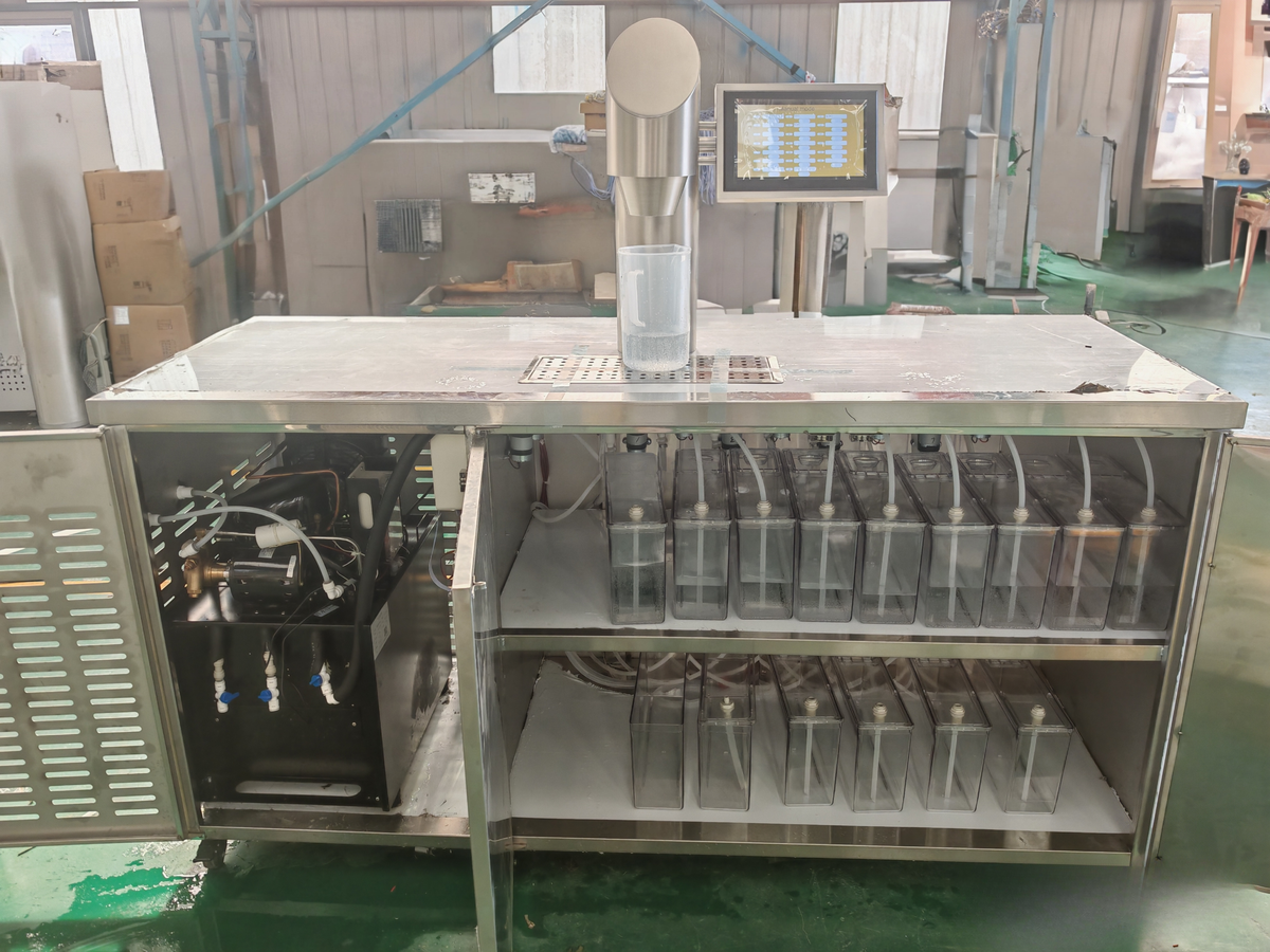 Automatic Bartender Robot Cocktail Machine