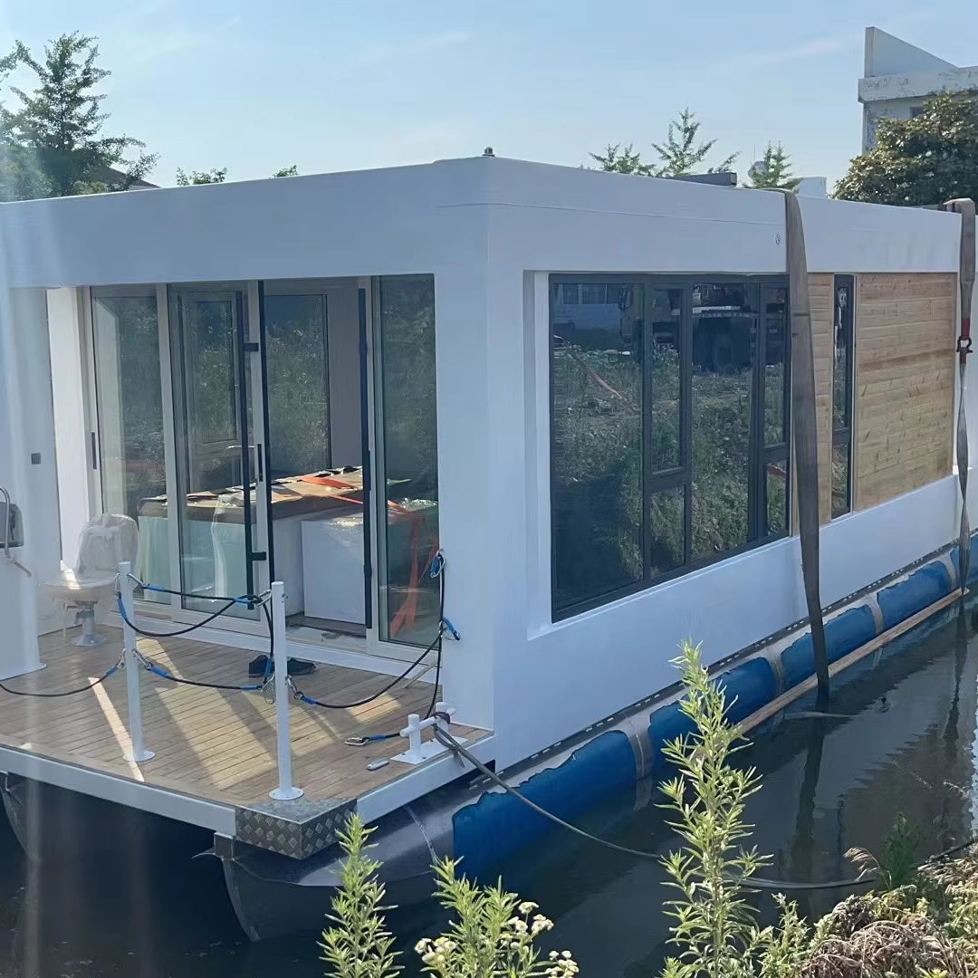 Aluminum Pontoon Houseboat — 11.5 m, Twin 150 hp Outboard