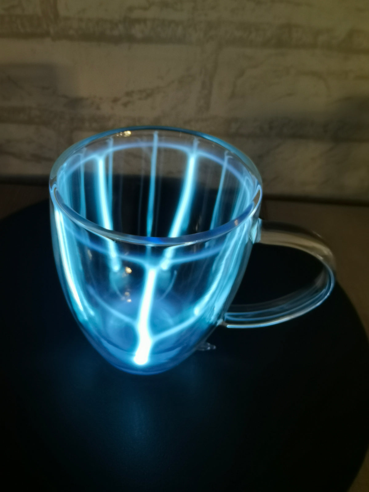 Plasma Ball Glasses Set — Touch-Reactive Luminous Cups (Set of 3)