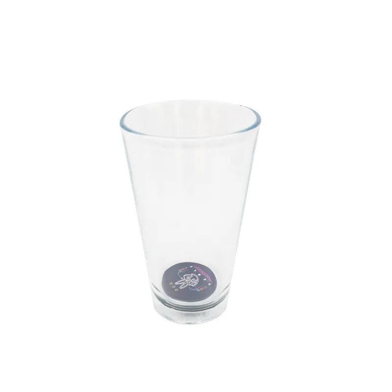 Magnetic-bottom beer glasses