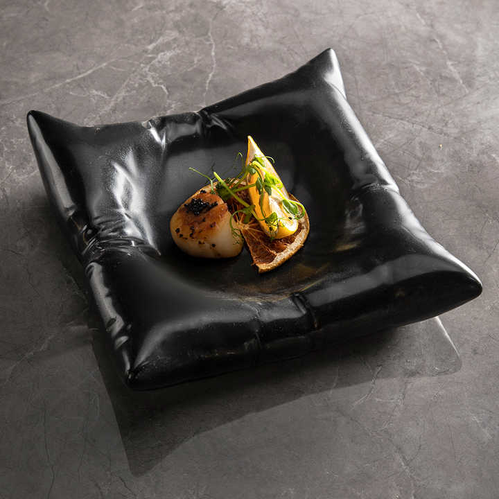 Creative Pillow Plates