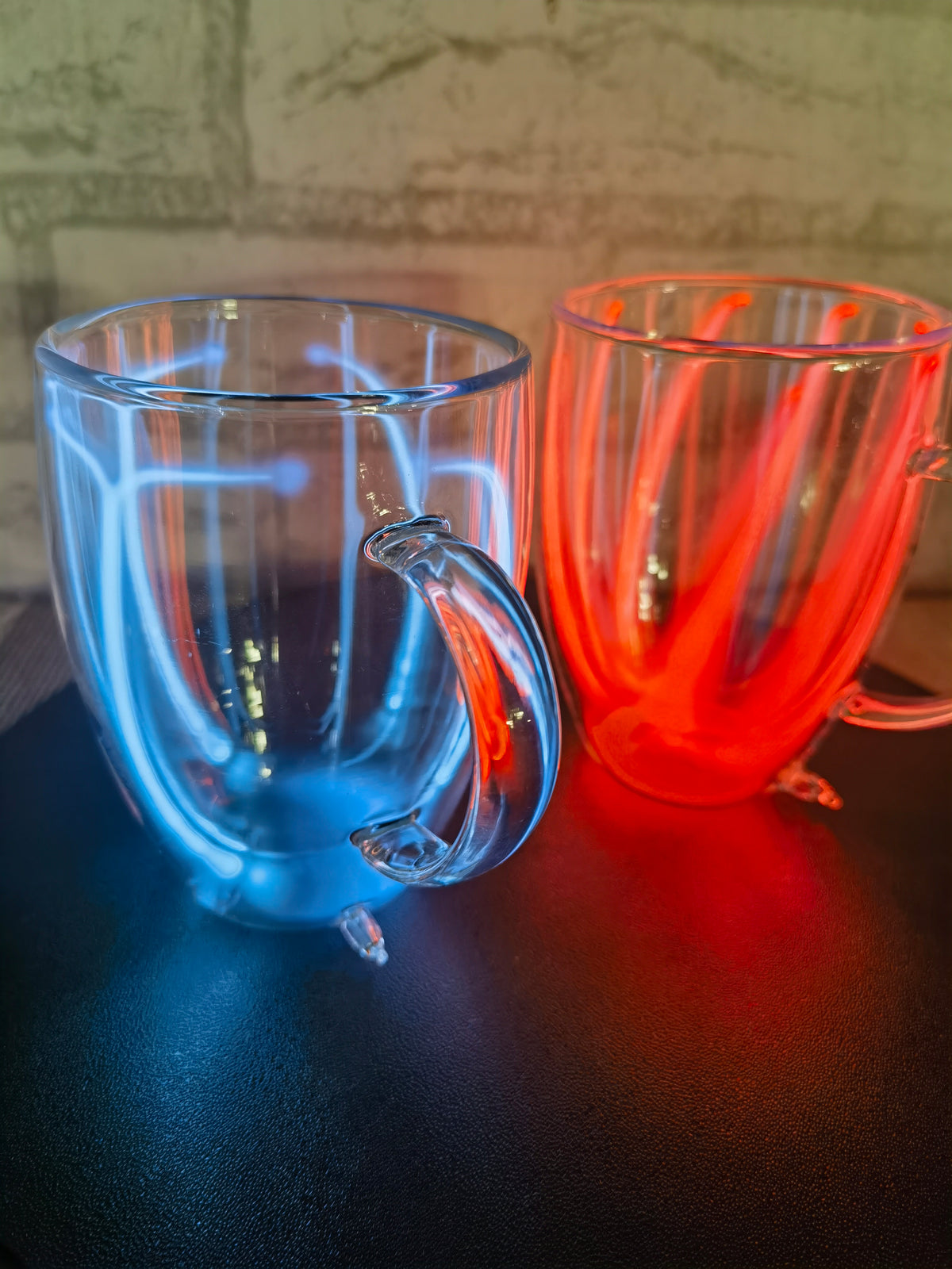 Plasma Ball Glasses Set — Touch-Reactive Luminous Cups (Set of 3)