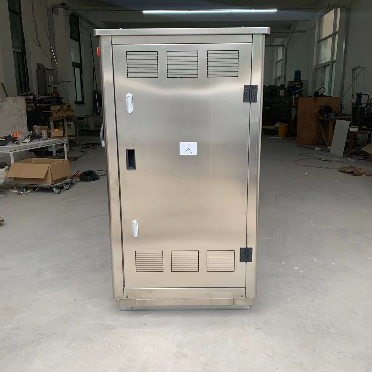 Commercial Microwave Oven for Ready Meals — 8 kW