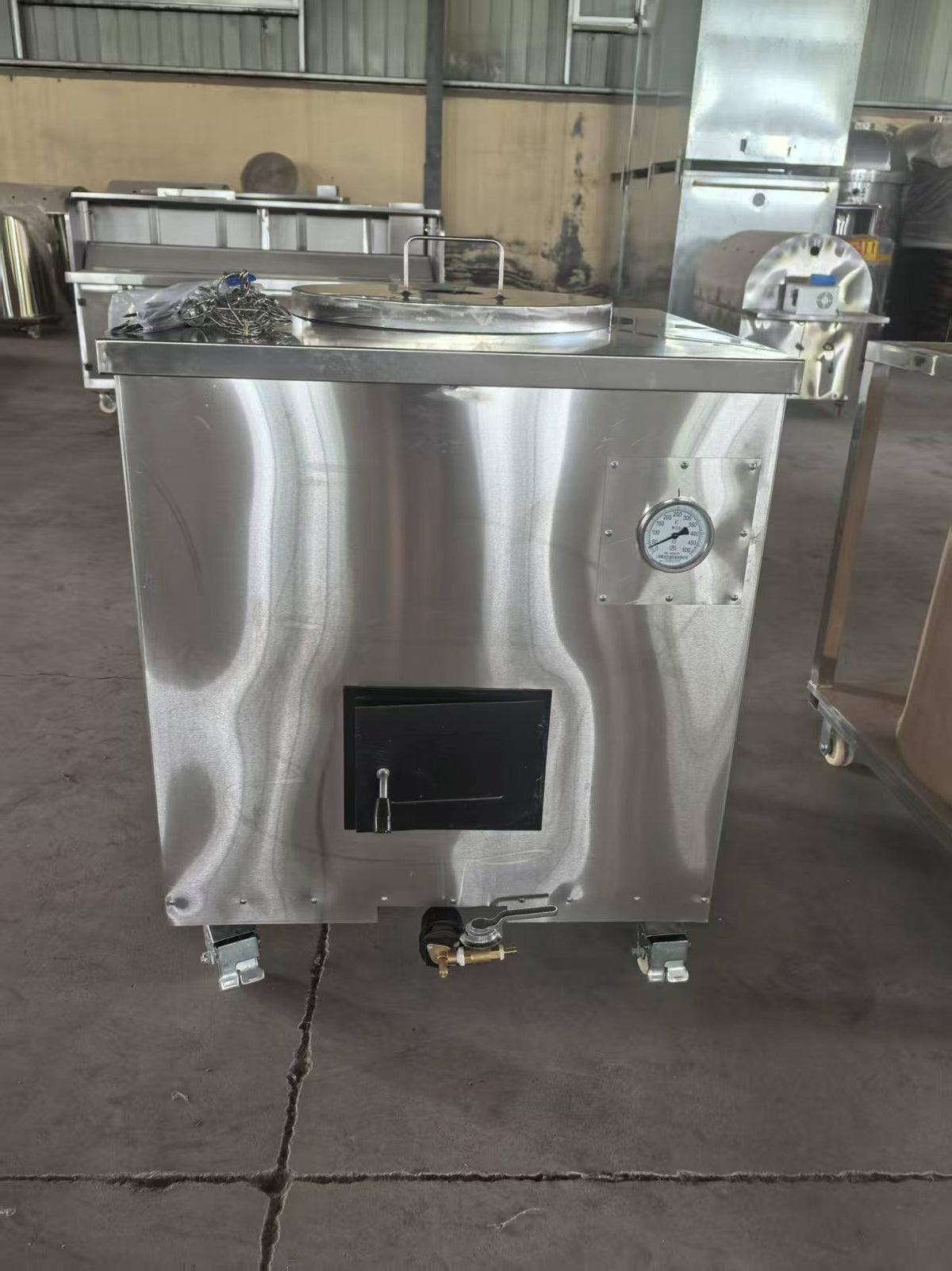 Commercial Gas Clay Tandoor Oven — Stainless Steel