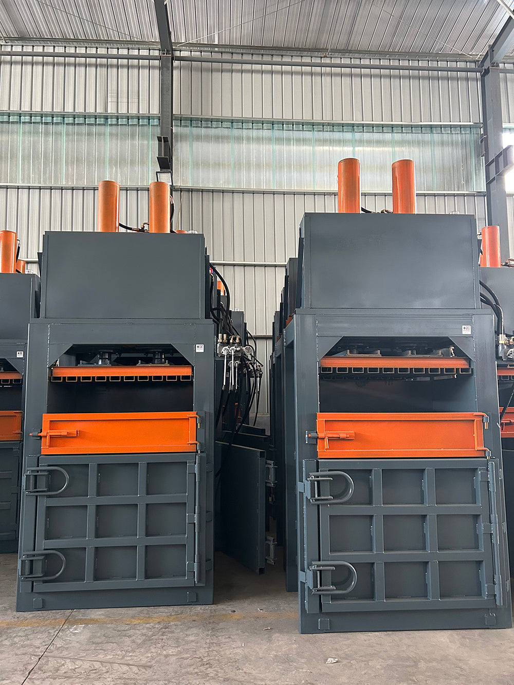 Vertical Hydraulic Baler — Cardboard, Plastic & Scrap Compactor