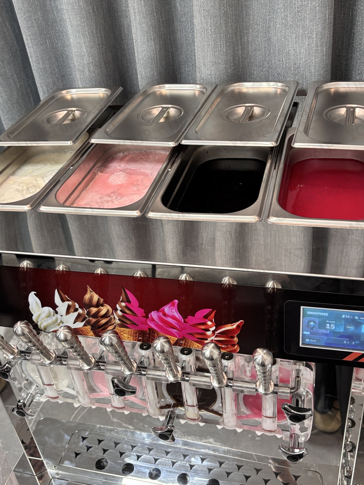 Commercial Soft Serve Ice Cream & Slush Machine — 7 Flavors, 4 Cylinders