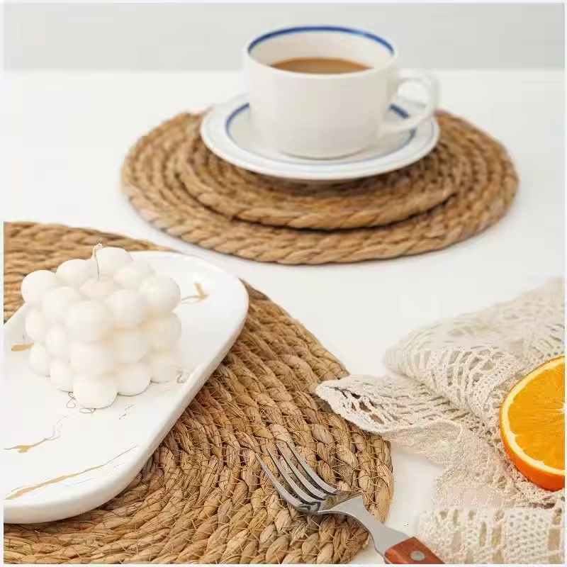 Round Woven Seagrass Charger Plates & Placemats