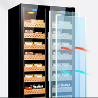 Aperçu : Armoire à cigares professionnelle à double porte vitrée — 3 800 cigares