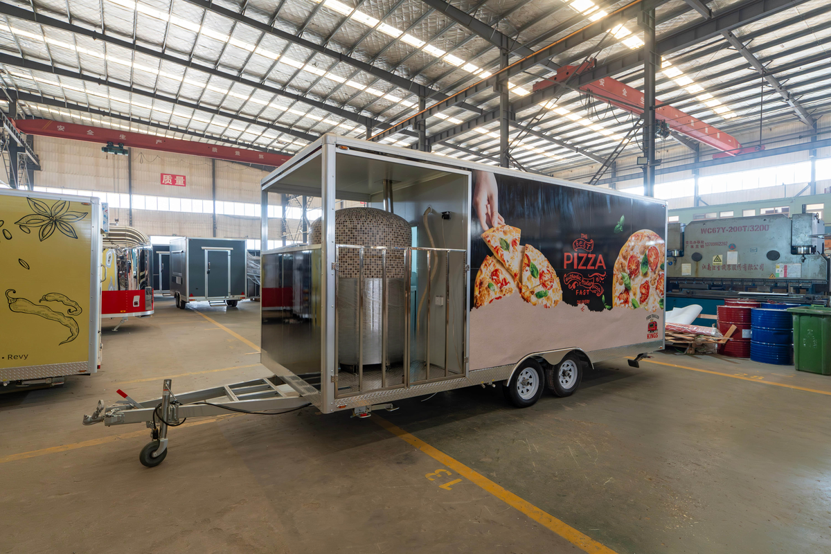 Mobile Wood-Fired Pizza Food Trailer — 5 m Concession Kitchen