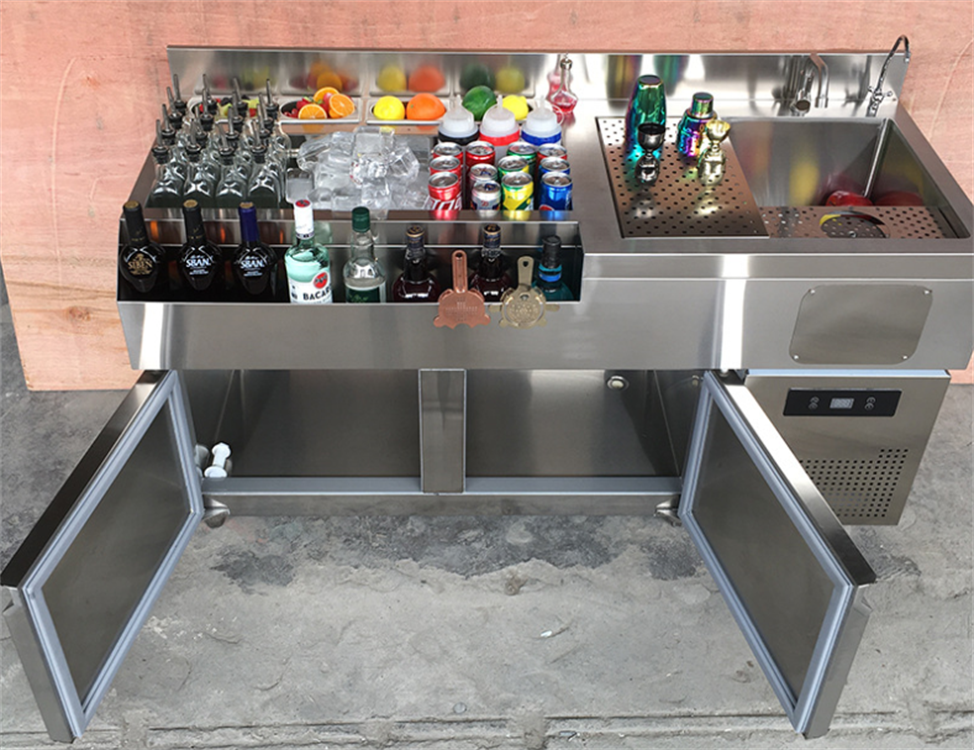 Stainless Steel Outdoor Mobile Bar Counter — Cocktail Station