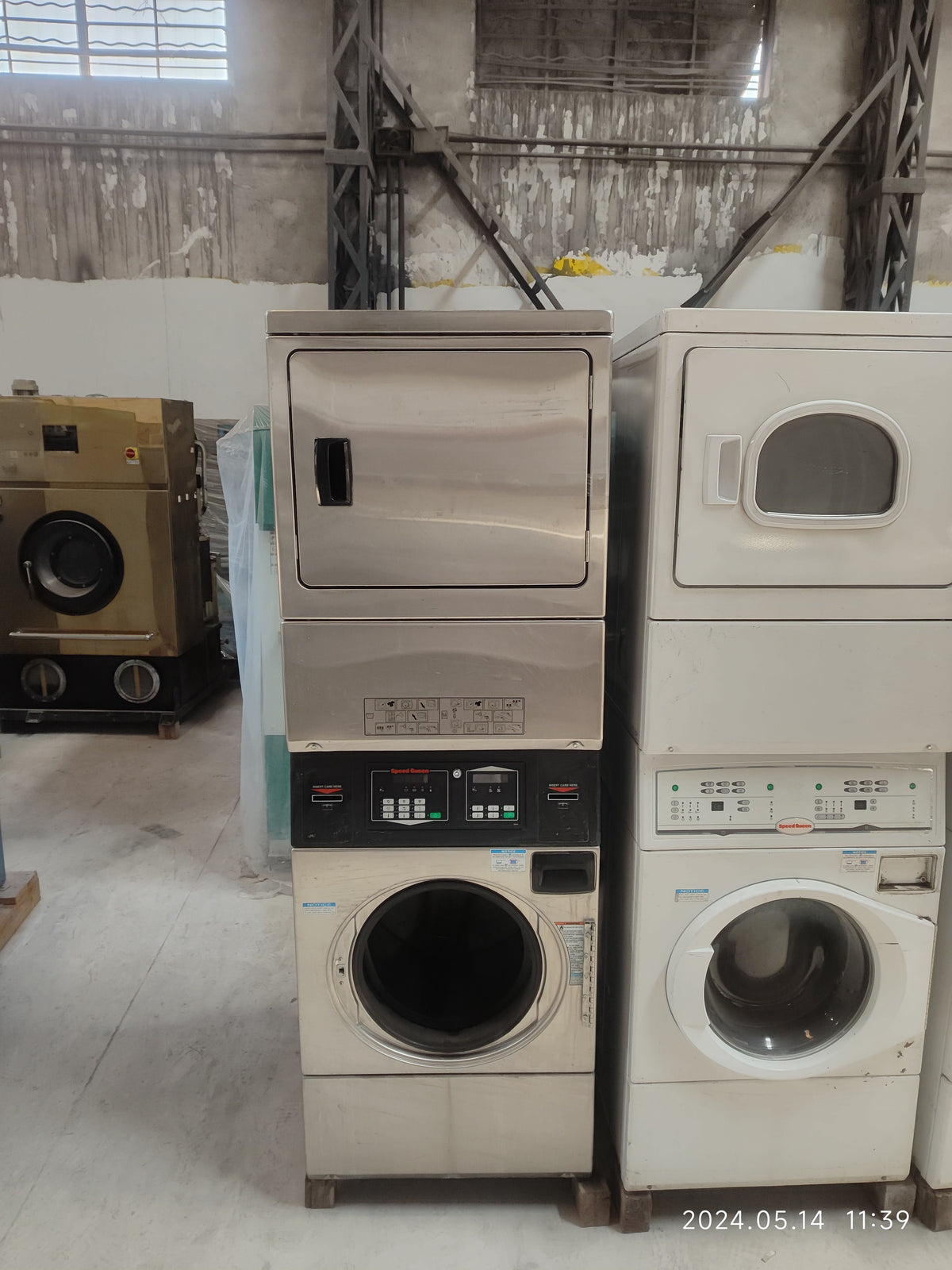 Commercial Washer-Extractor-Dryer Combo — Stainless Steel