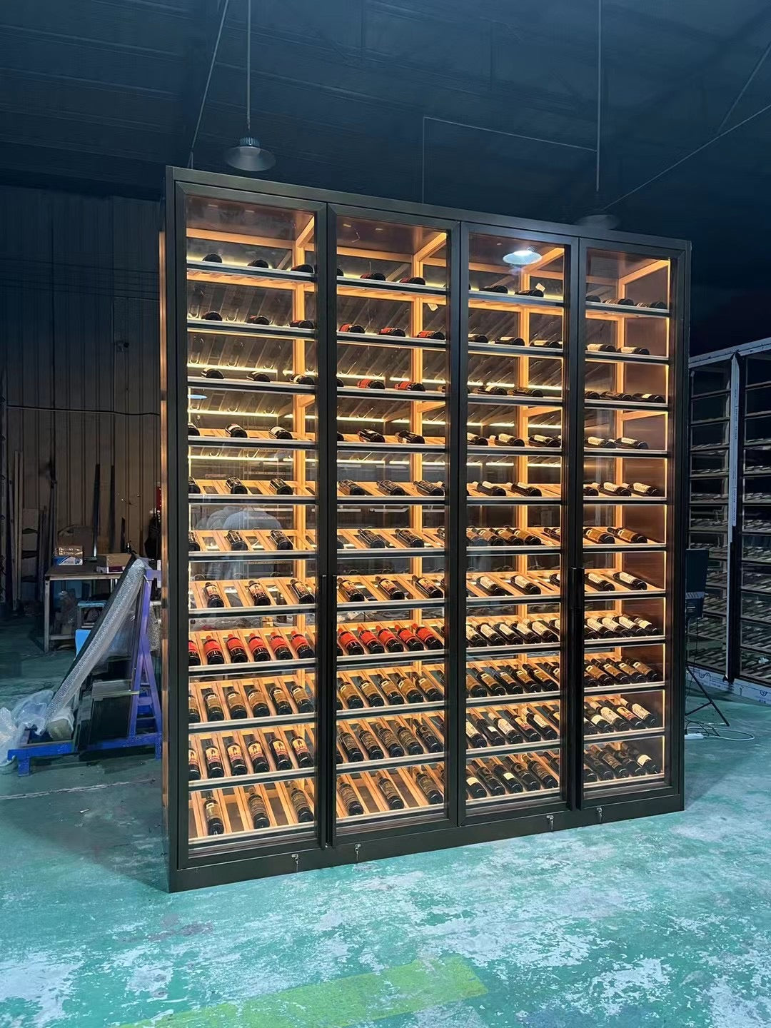 Commercial Wine Cellar Cabinet — Constant-Temperature Compressor