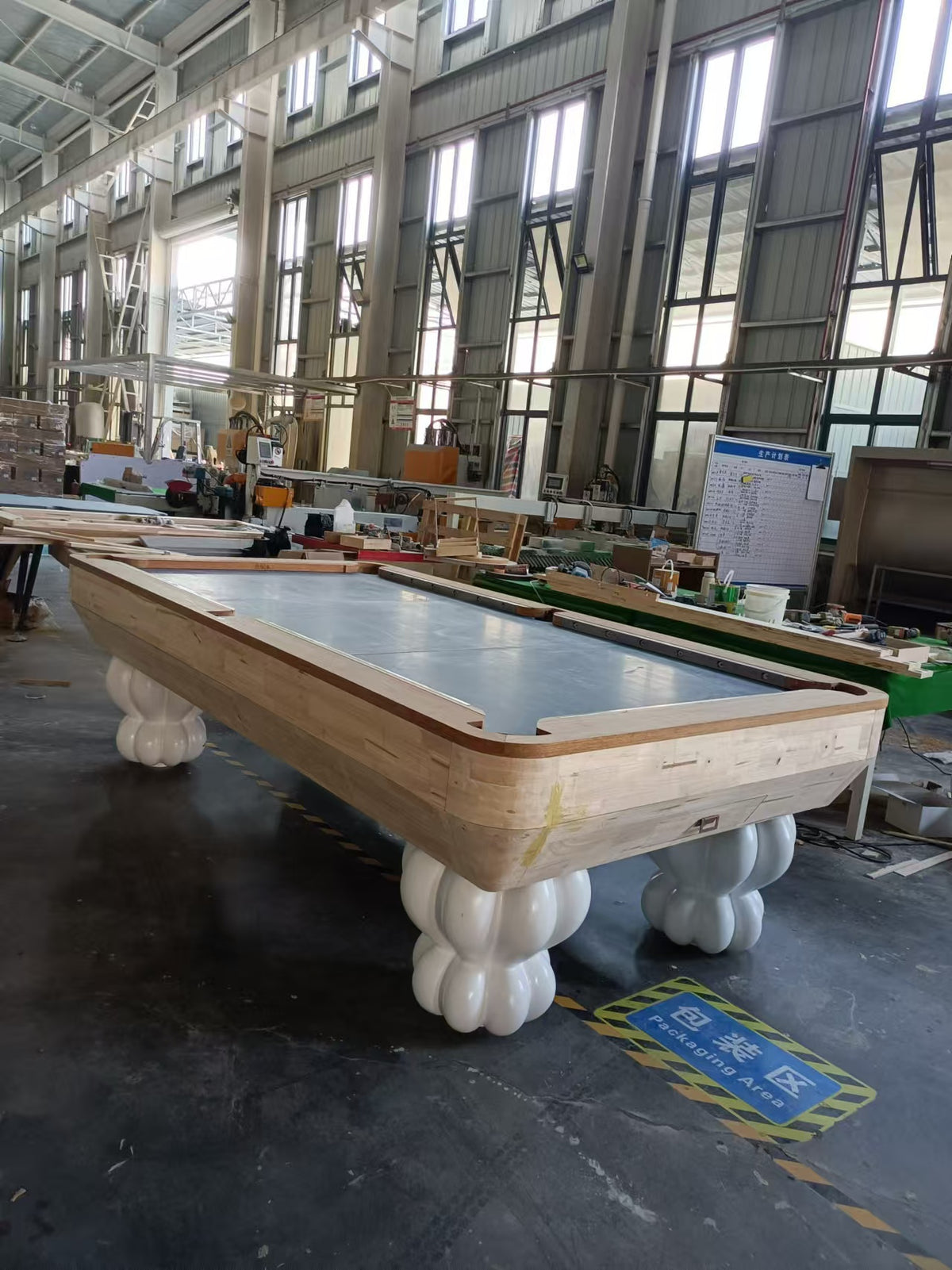 Billard 3 en 1 ardoise, table à manger — bois massif