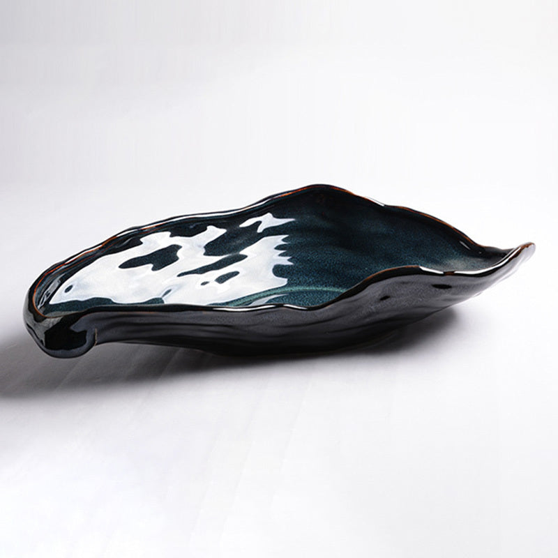 Japanese Porcelain Oyster Plate — Irregular Shape, 3 Sizes, surface technology Overglaze color