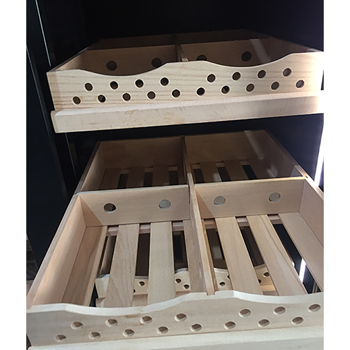 Armoire à cigares professionnelle à double porte vitrée — 3 800 cigares