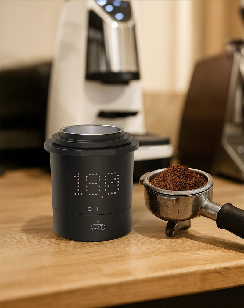 Rechargeable Coffee Dosing Cup with Built-In Scale