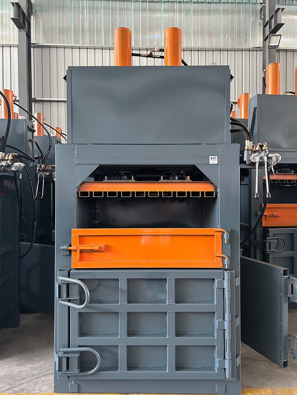 Vertical Hydraulic Baler — Cardboard, Plastic & Scrap Compactor