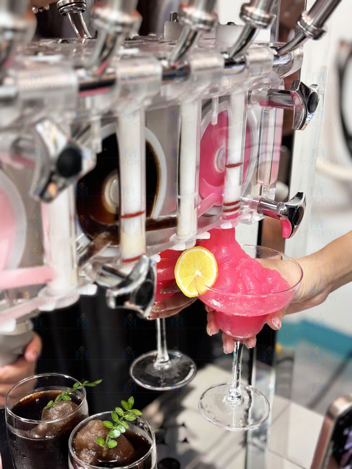 Commercial Soft Serve Ice Cream & Slush Machine — 7 Flavors, 4 Cylinders