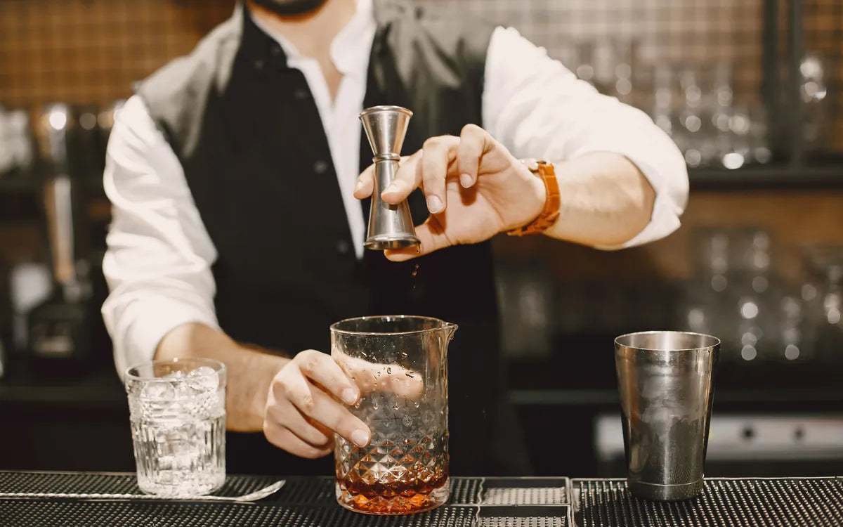 Cocktail bar